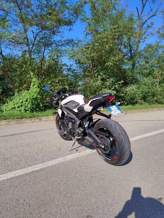 Triumph Street Triple S (2020 - 23) (3)