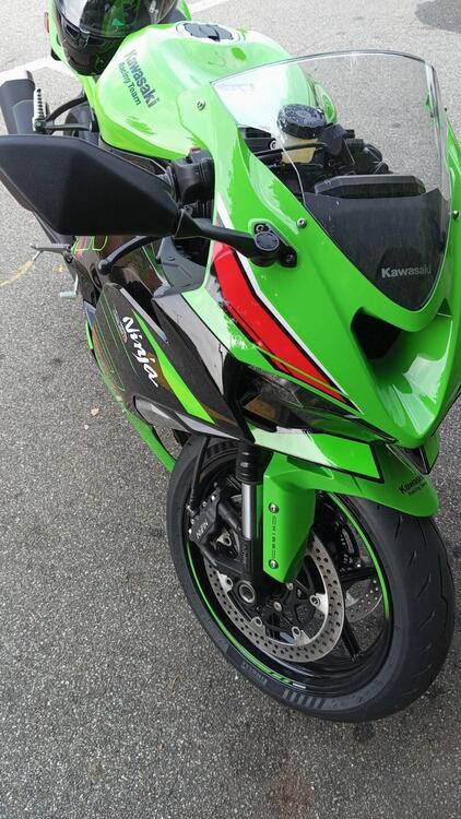 Kawasaki Ninja 636 ZX-6R (2024 - 25) (4)