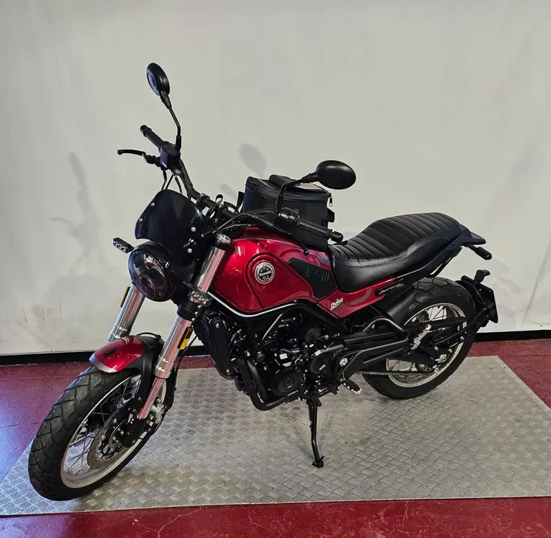 Benelli Leoncino 500 Trail (2021 - 26) (2)