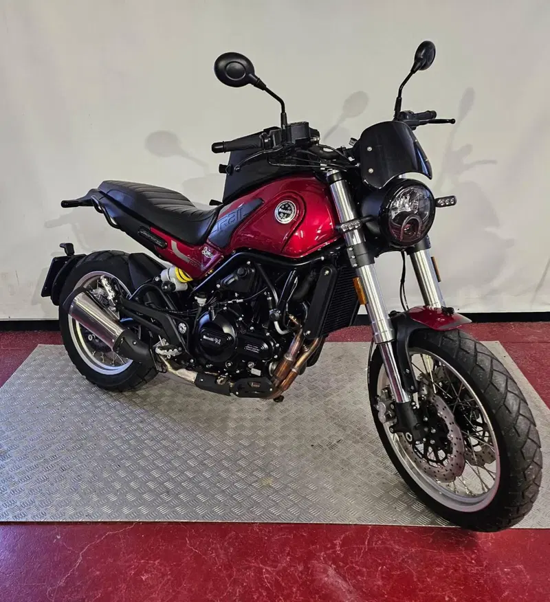 Benelli Leoncino 500 Trail (2021 - 26)