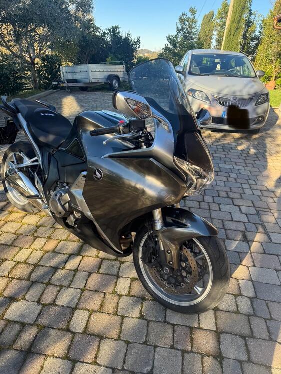 Honda vfr 1200 del 2014  (2)