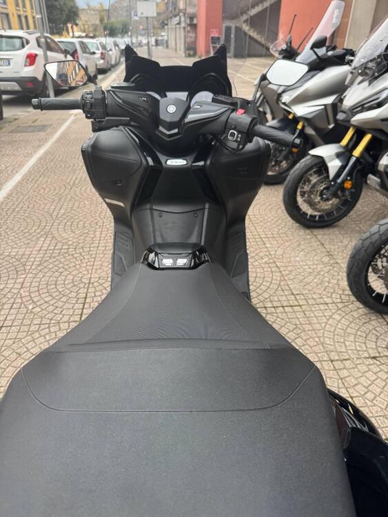 Yamaha T-Max 530 (2017 - 19) (4)