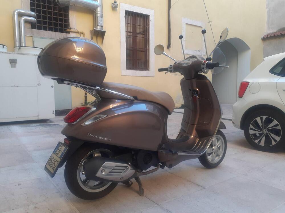 Vespa Primavera 150 3V ie (2014 - 16) (2)