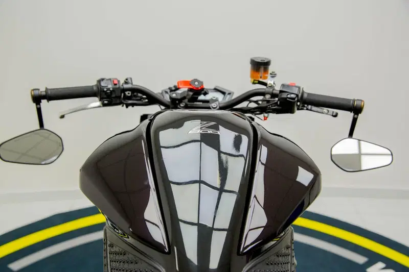 Kawasaki Z 800 (2012 - 13) (15)