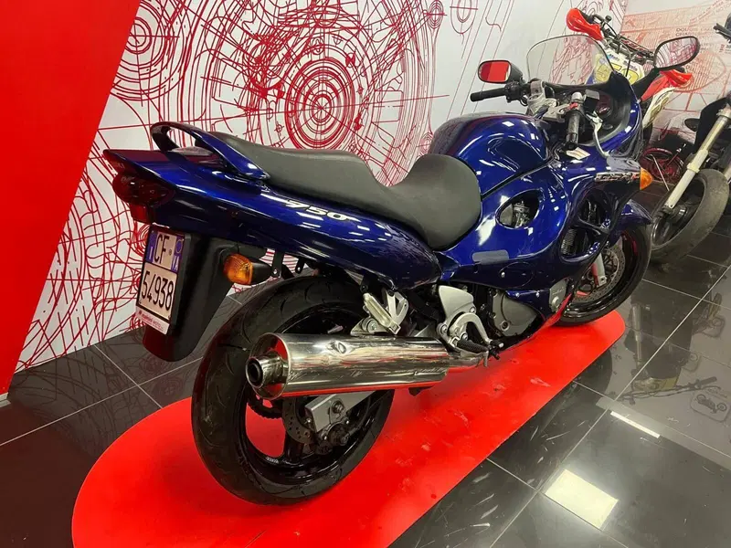 Suzuki GSX 750 F (1999 - 06) (2)