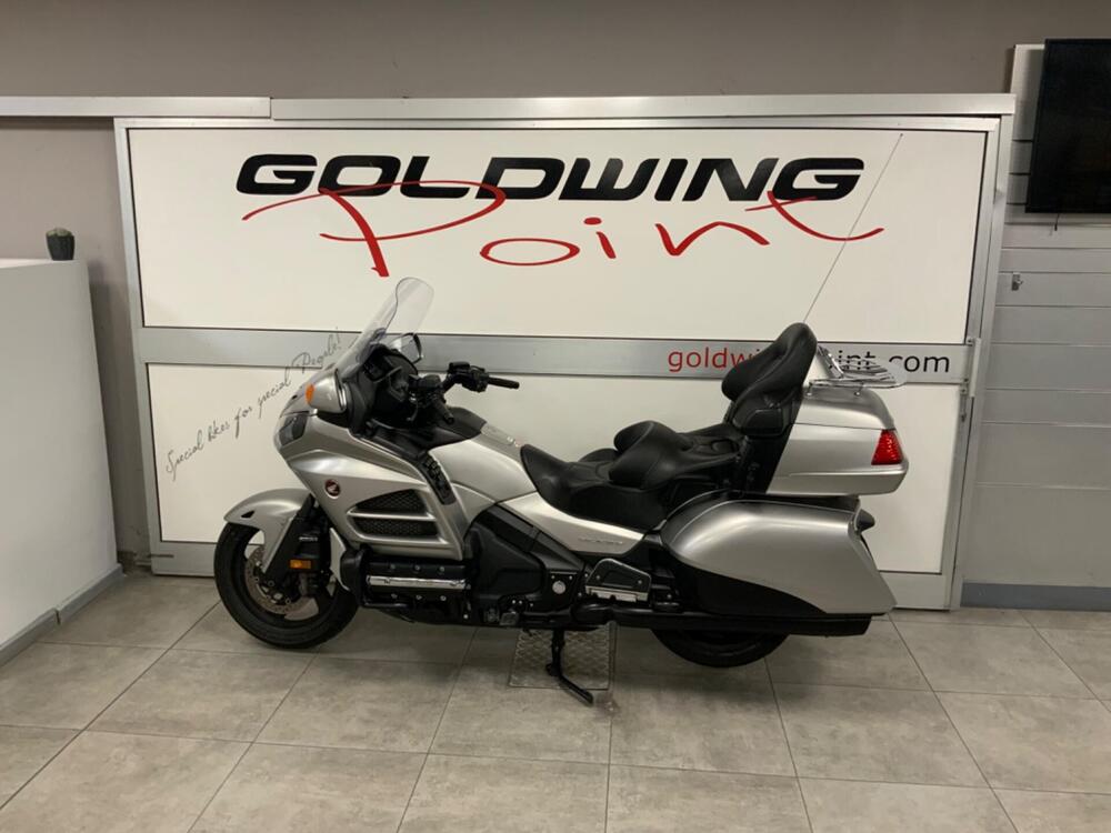 Honda GL 1800 Gold Wing (2012 - 17) (2)