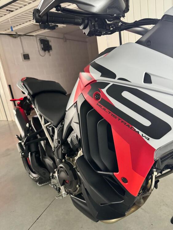 Ducati Multistrada V4 RS (2024) (5)