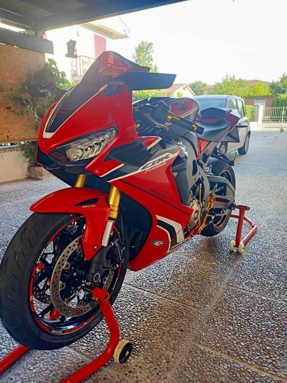 Honda CBR 1000 RR Fireblade (2017 - 19)