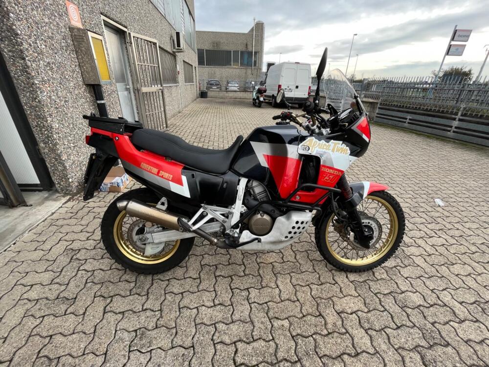 Honda Africa Twin  (5)