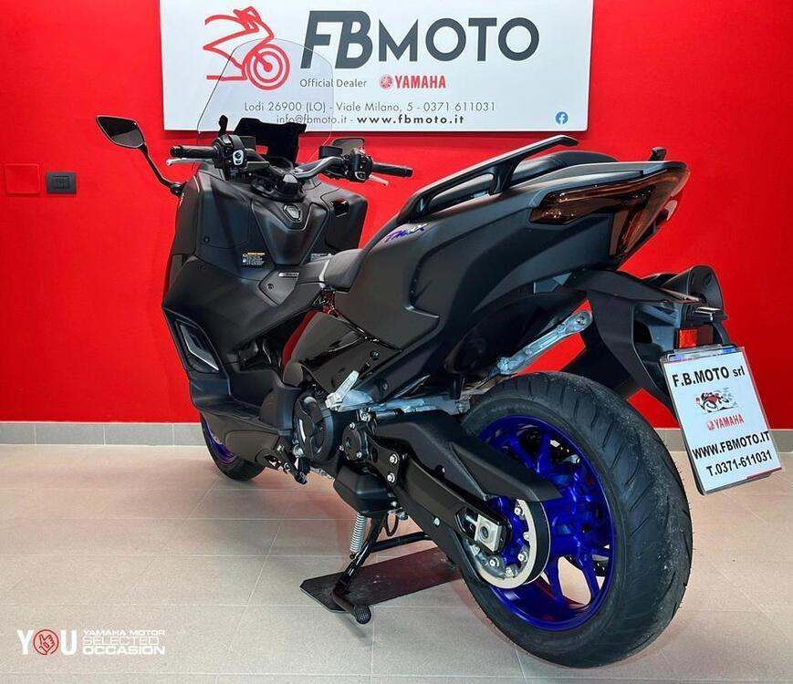 Yamaha T-Max 560 (2022 - 24) (3)