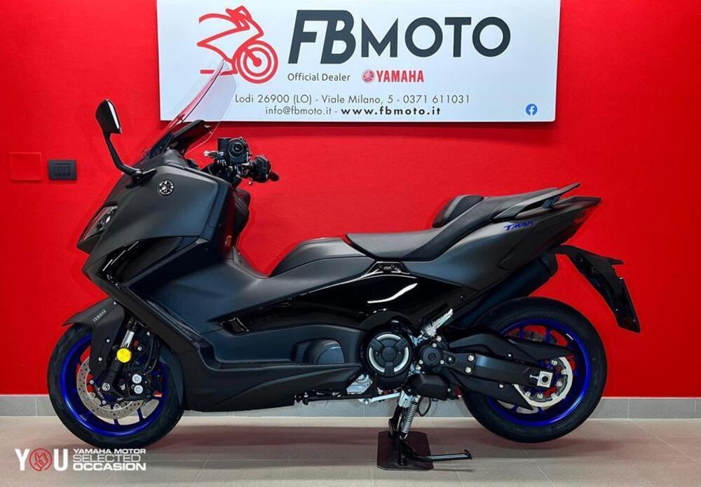 Yamaha T-Max 560 (2022 - 24) (4)