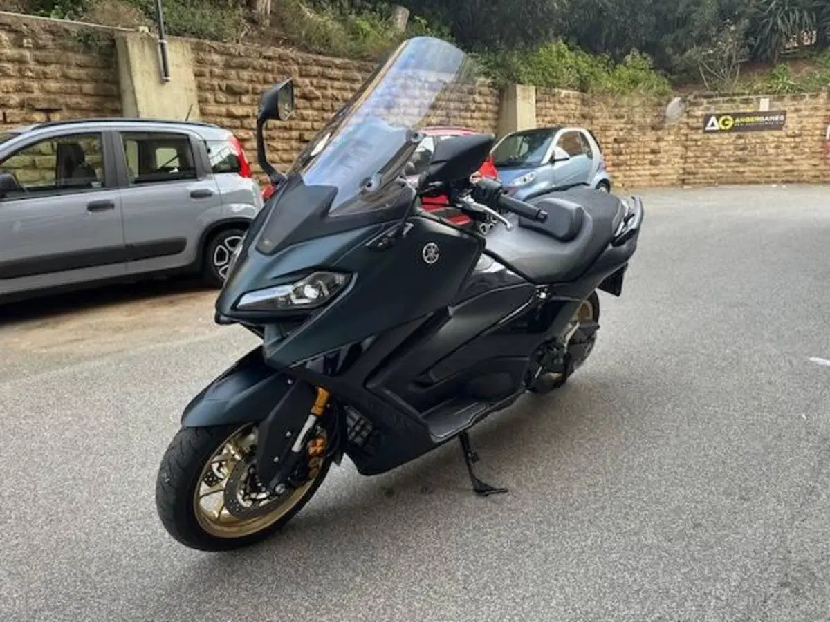 Yamaha T-Max 560 Tech Max (2022 - 24) (3)