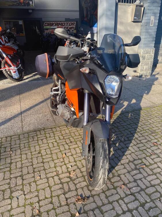 KTM 990 Supermoto T (2009 - 11) (2)