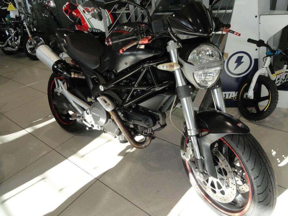 Ducati Monster 696 (2008 - 13) (2)