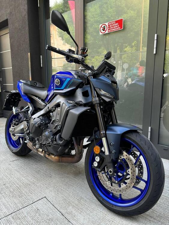 Yamaha MT-09 (2024 - 25) (2)