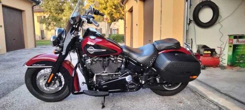 Harley-Davidson 114 Heritage Classic (2018 - 20) - FLHCS (6)