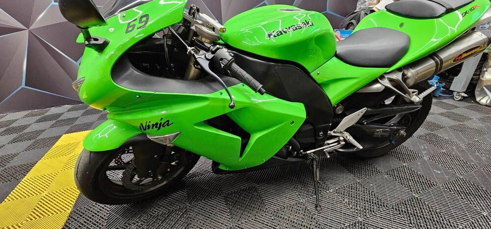 Kawasaki Ninja 1000 ZX-10R (2006 - 07) (2)