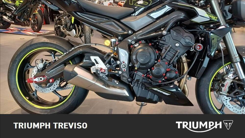 Triumph Street Triple 765 RS (2023 - 24) (2)