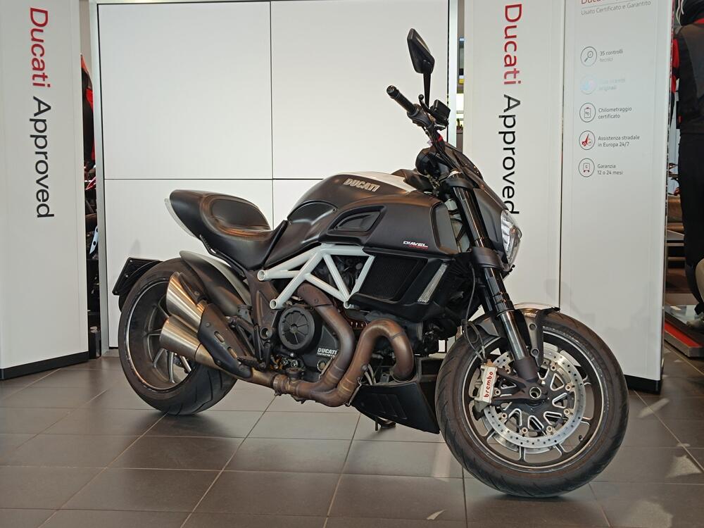 Ducati Diavel 1200 Carbon (2014 - 16)