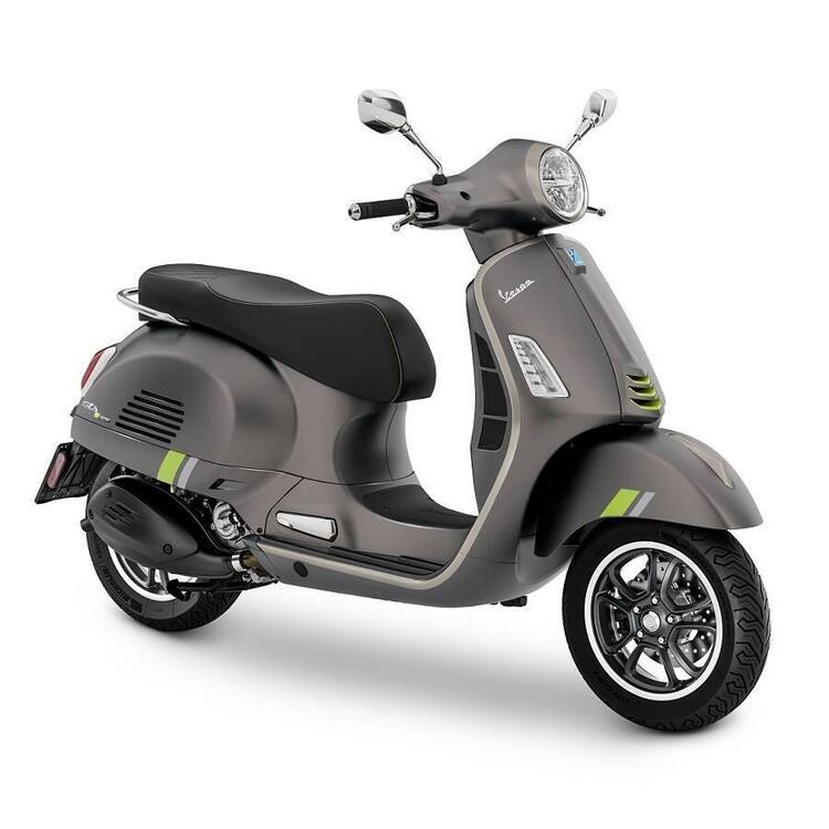 Vespa GTS 300 Super Tech (2023 - 24)