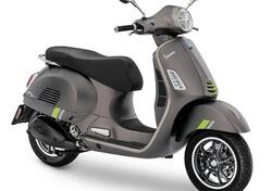 Vespa GTS 300 Super Tech (2023 - 24) nuova