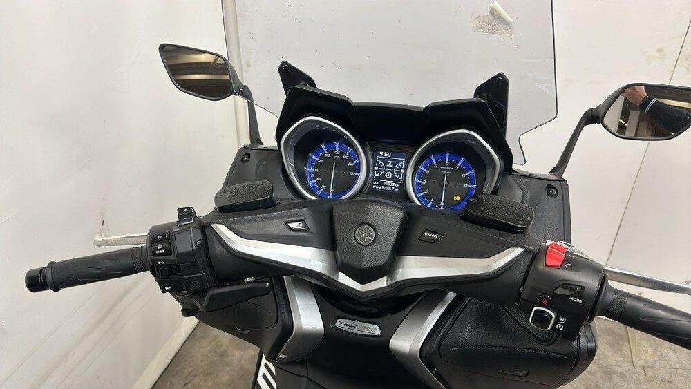 Yamaha T-Max 530 (2017 - 19) (3)