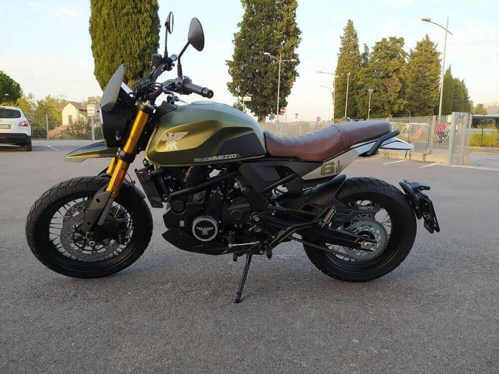 Moto Morini SEIEMMEZZO SCR (2022 - 24) (3)