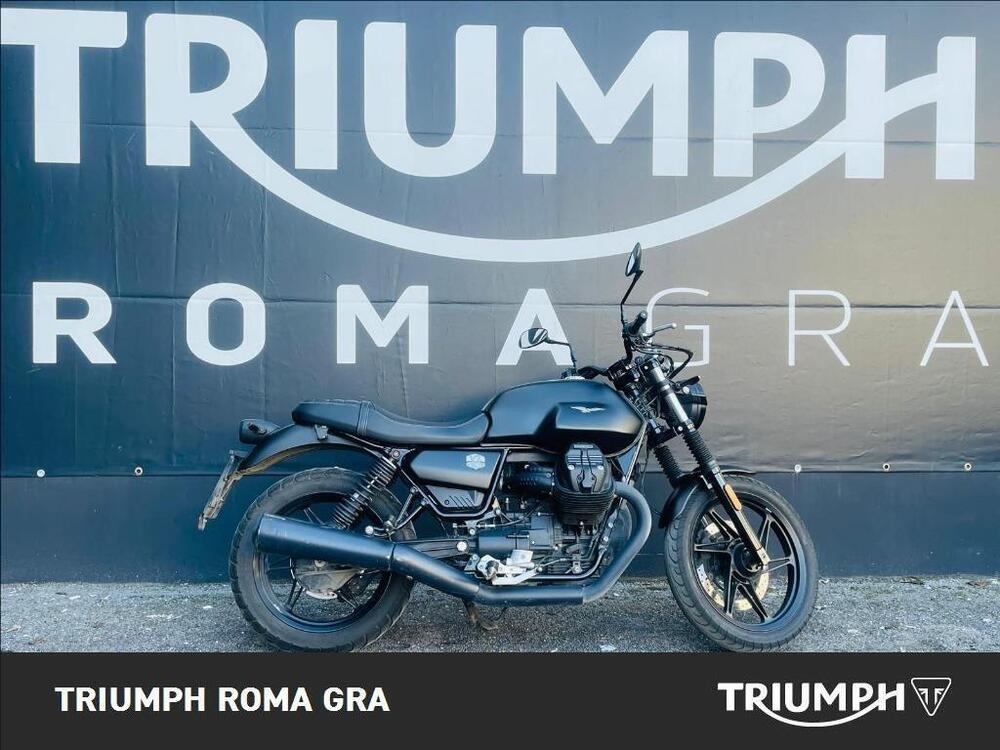 Moto Guzzi V7 Stone (2021 - 24) (2)