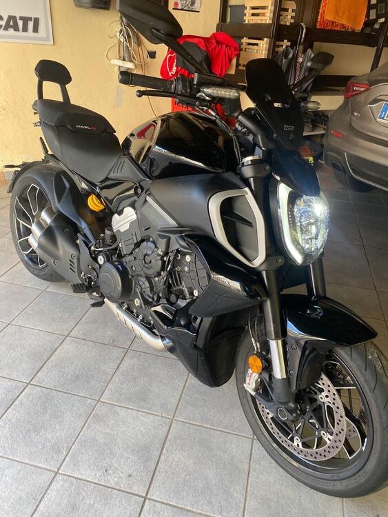 Ducati Diavel V4 (2023 - 24) (4)