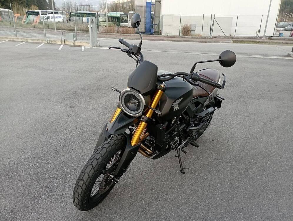 Moto Morini SEIEMMEZZO SCR (2022 - 25) (2)