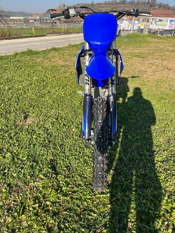 Yamaha YZ 450 F (2025) (4)