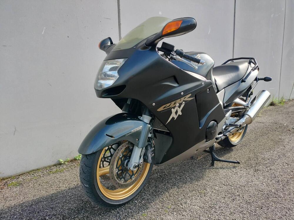 Honda CBR 1100 XX  (2001 - 06) (2)