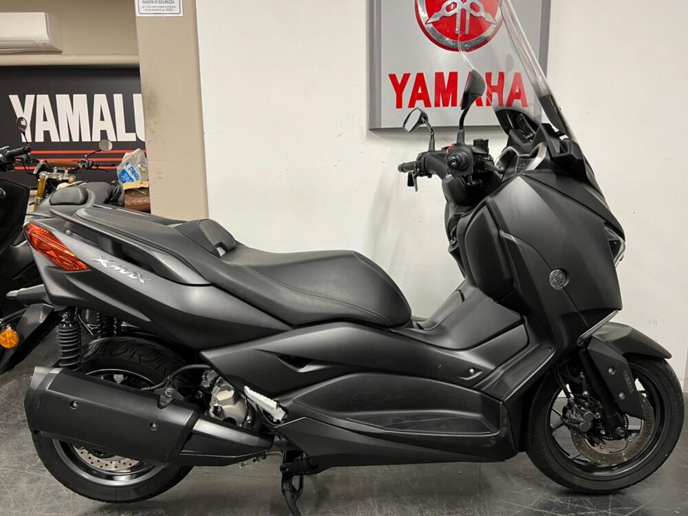 Yamaha X-Max 300 (2021 - 24)