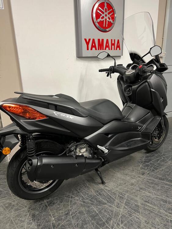 Yamaha X-Max 300 (2021 - 24) (4)