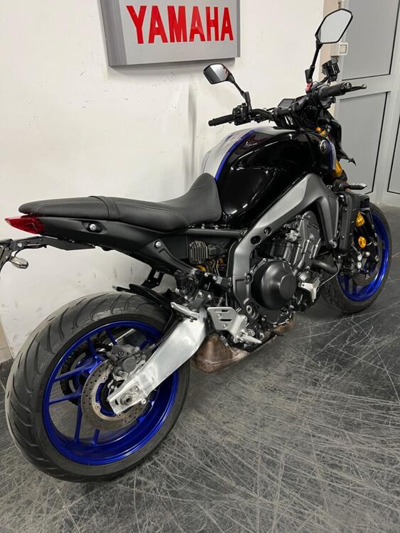 Yamaha MT-09 SP (2021 - 23) (4)