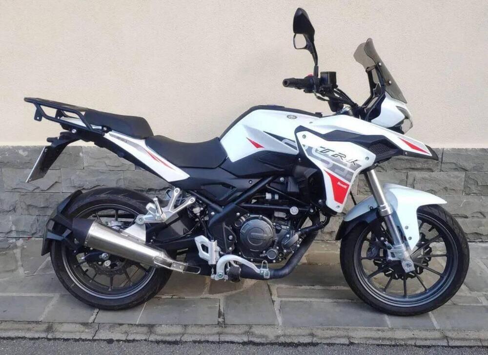 Benelli TRK 251 (2022 - 25) (3)