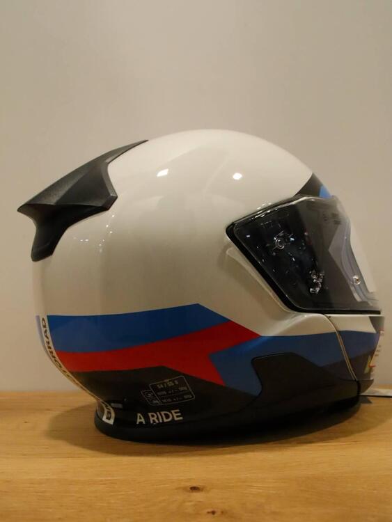 CASCO SYSTEM 7 EVO CARBON PROWL 2024 BMW (3)