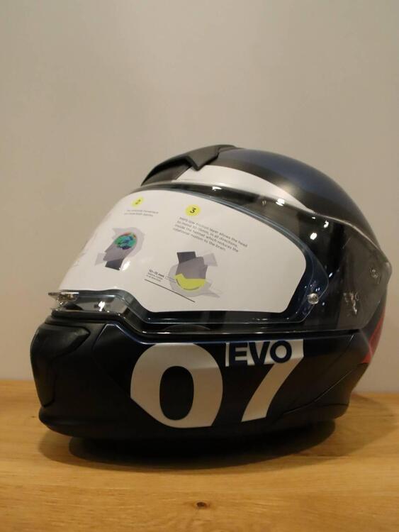 CASCO SYSTEM 7 EVO CARBON RACHET 2024 BMW (4)