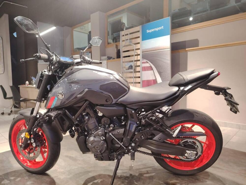 Yamaha MT-07 (2021 - 24) (4)