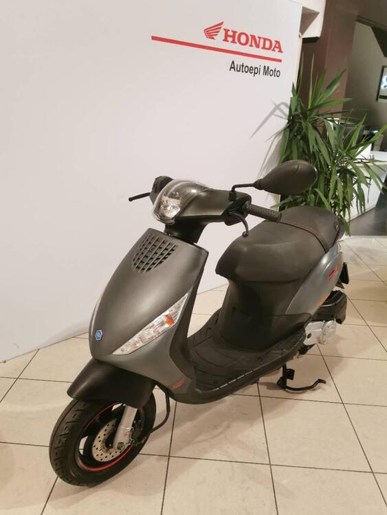 Piaggio Zip 50 S 4T (2021 - 24) (5)