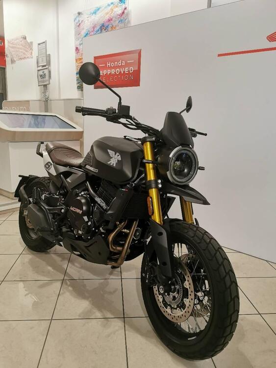 Moto Morini SEIEMMEZZO STR (2022 - 24) (3)