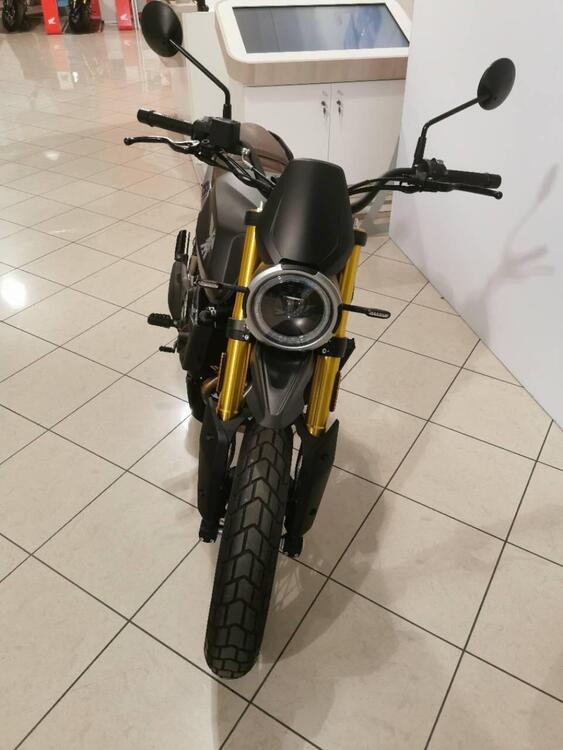 Moto Morini SEIEMMEZZO STR (2022 - 24) (4)