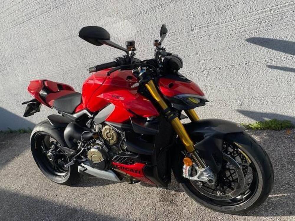 Ducati Streetfighter V4 S (2023 - 24) (2)