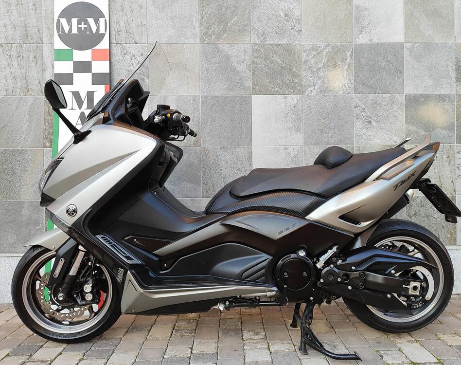 Yamaha T-Max 530 (2015 - 16)