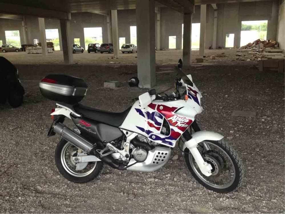 Honda Africa Twin XRV 750 (1996 - 02)