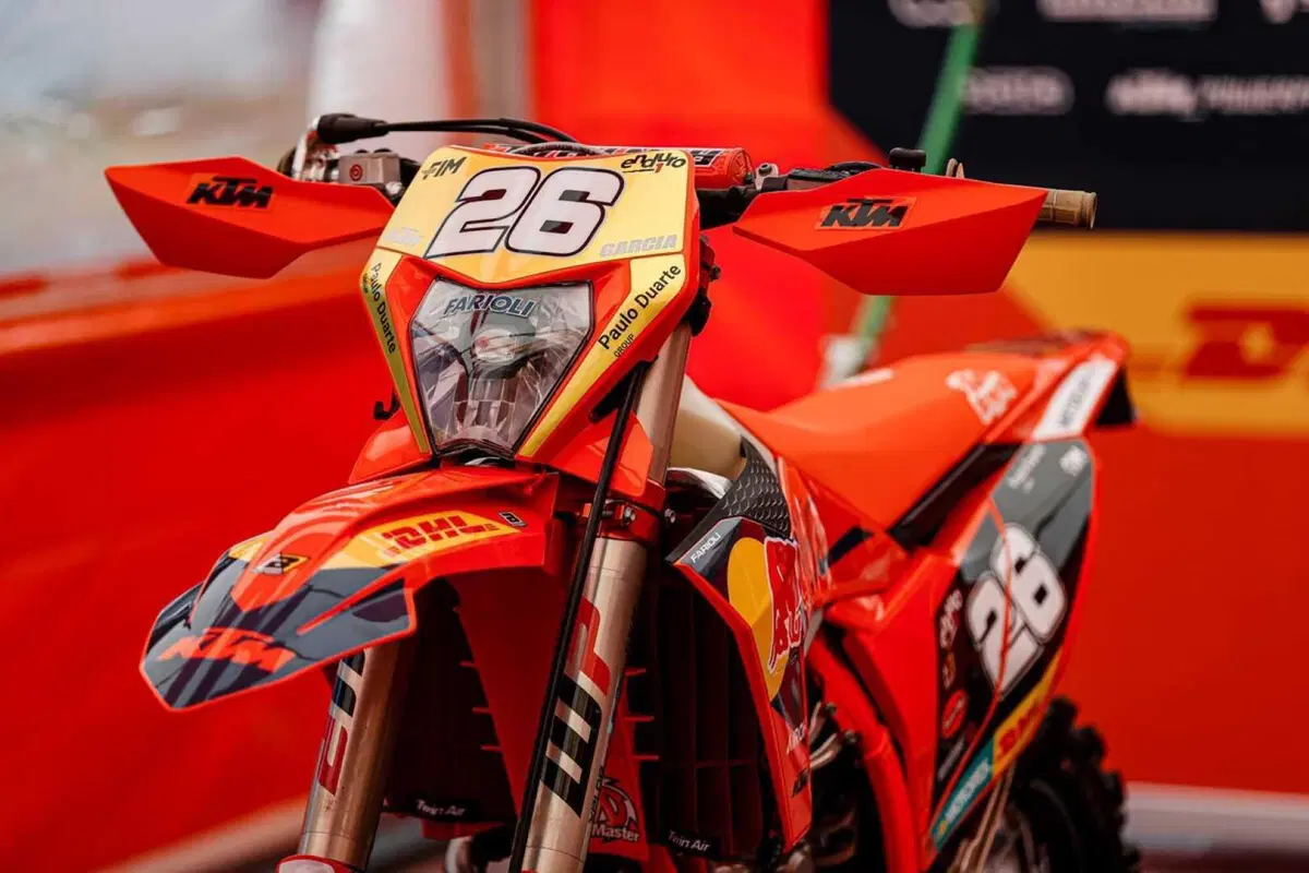 EnduroGP. KTM. Josep Garcia, il Film (non solo nuvole nere sul cielo di KTM) [VIDEO] (8)