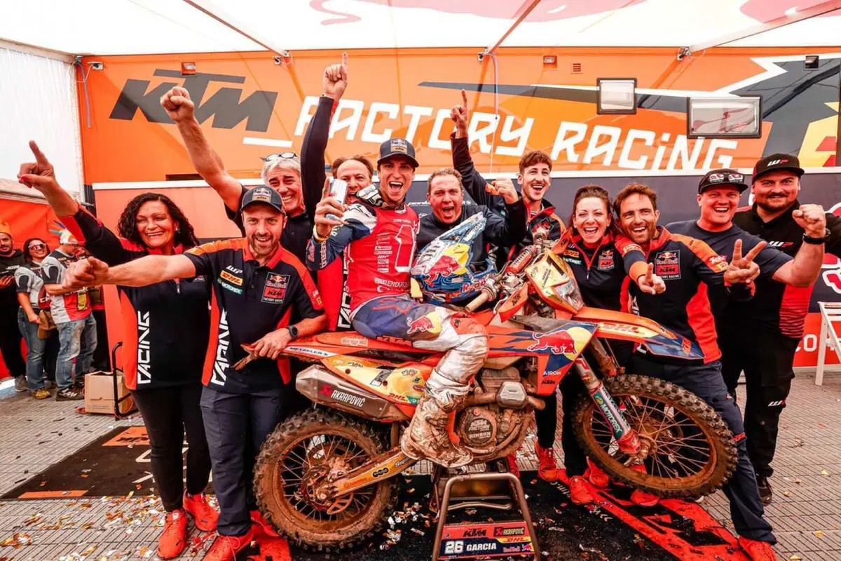 EnduroGP. KTM. Josep Garcia, il Film (non solo nuvole nere sul cielo di KTM) [VIDEO] (11)