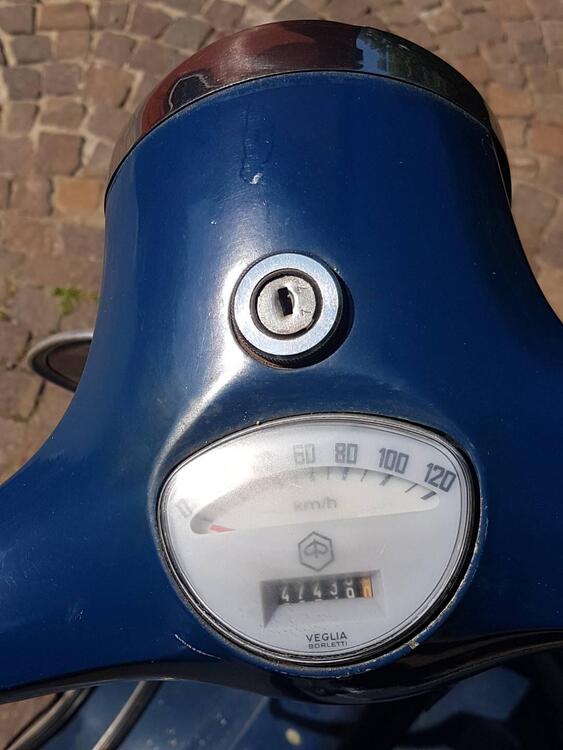 Piaggio Vespa Primavera 125 ET3 (5)