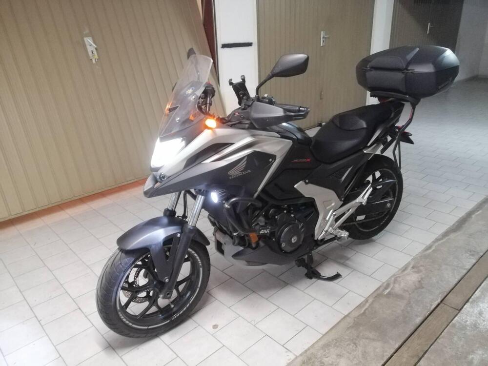 Honda NC 750 X DCT (2021 - 24) (2)