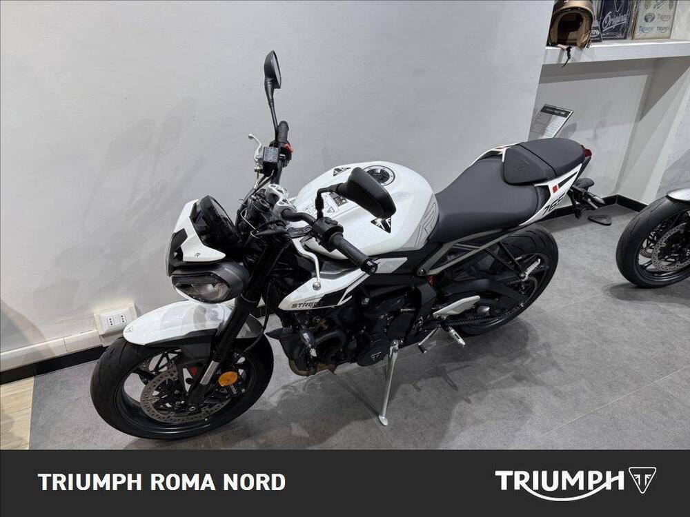 Triumph Street Triple R (2020 - 23) (3)